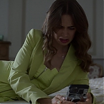 Emily_in_Paris_S02E08_Champagne_Problems_1080p_NF_WEB-DL_DDP5_1_x264-TEPES_1012.jpg