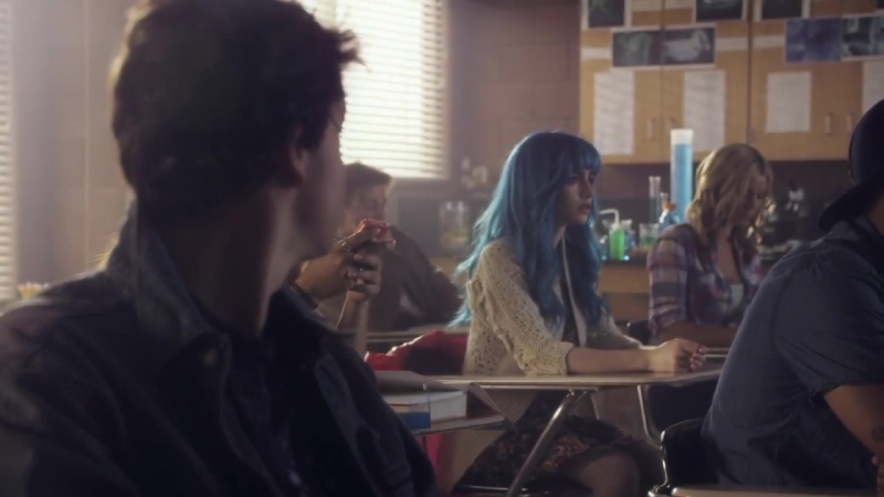 M83_Claudia_Lewis_Official_Video_000098.jpg