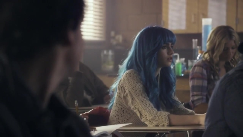 M83_Claudia_Lewis_Official_Video_000125.jpg