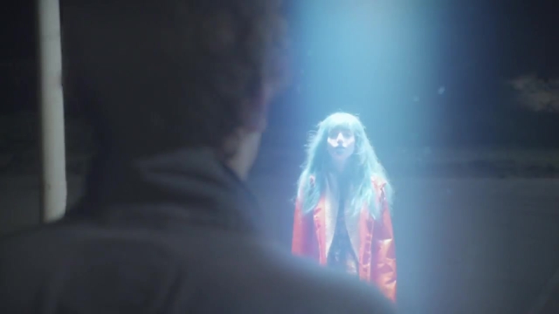 M83_Claudia_Lewis_Official_Video_000445.jpg