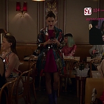 Emily_in_Paris_S02E06_Boiling_Point_1080p_NF_WEB-DL_DDP5_1_x264-TEPES_0661.jpg