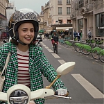 Emily_in_Paris_S02E06_Boiling_Point_1080p_NF_WEB-DL_DDP5_1_x264-TEPES_1626.jpg
