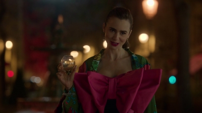 Emily_in_Paris_S02E03_1080p_WEBRip_x265-RARBG_1388.jpg