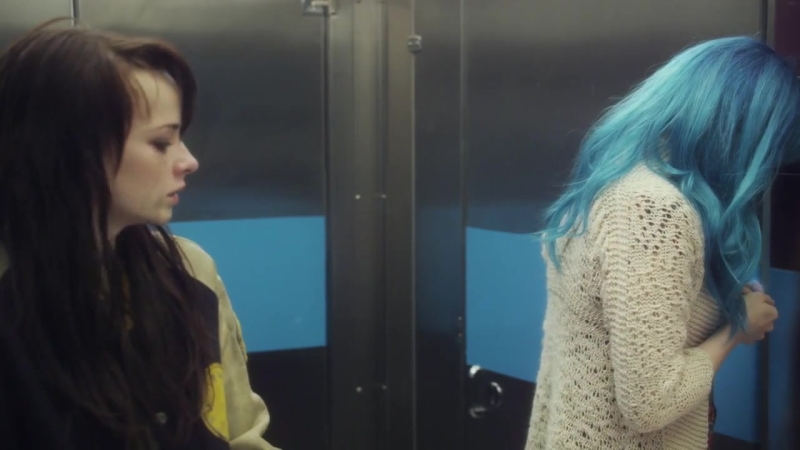 M83_Claudia_Lewis_Official_Video_000198.jpg