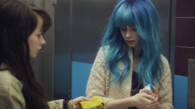 M83_Claudia_Lewis_Official_Video_000214.jpg