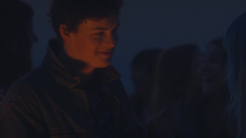 M83_Claudia_Lewis_Official_Video_000285.jpg