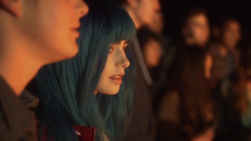 M83_Claudia_Lewis_Official_Video_000296.jpg