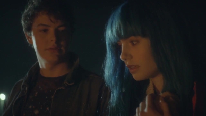 M83_Claudia_Lewis_Official_Video_000335.jpg