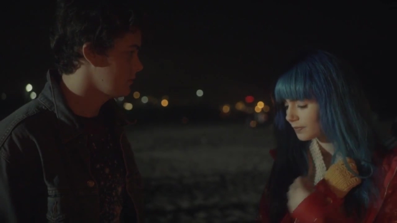 M83_Claudia_Lewis_Official_Video_000338.jpg