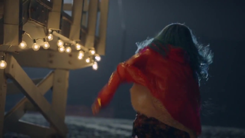 M83_Claudia_Lewis_Official_Video_000404.jpg