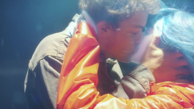 M83_Claudia_Lewis_Official_Video_000453.jpg
