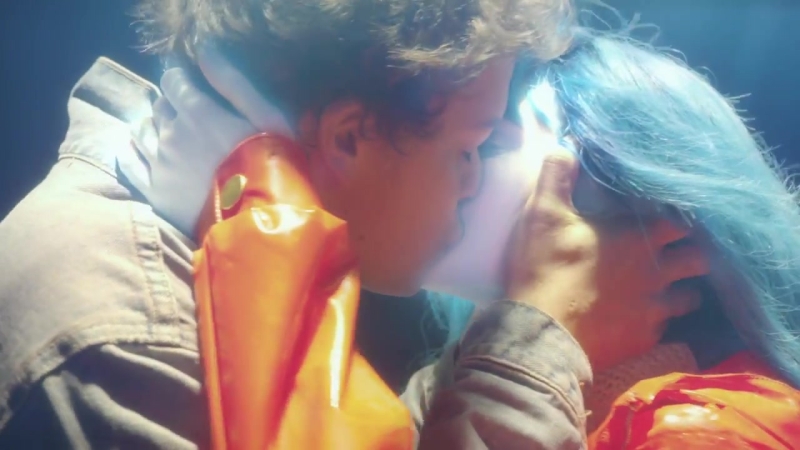 M83_Claudia_Lewis_Official_Video_000455.jpg