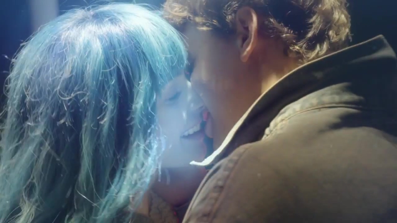 M83_Claudia_Lewis_Official_Video_000470.jpg