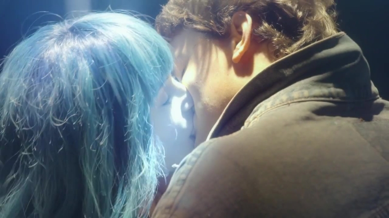 M83_Claudia_Lewis_Official_Video_000471.jpg