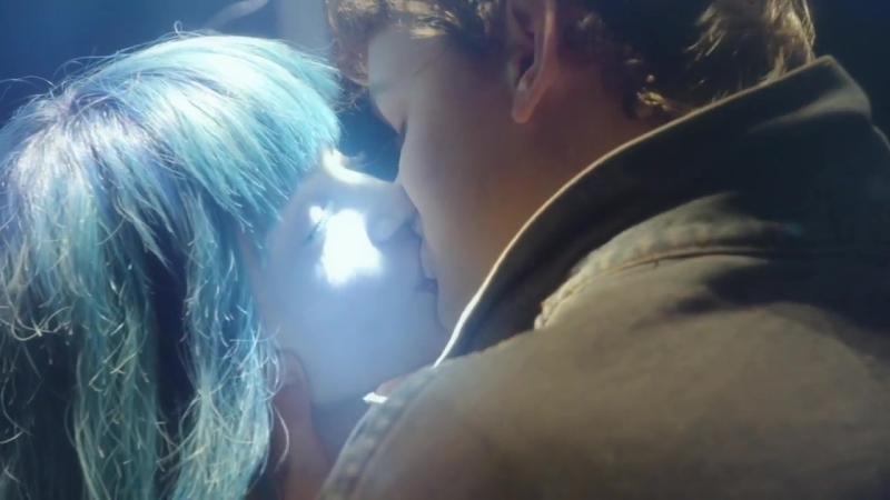 M83_Claudia_Lewis_Official_Video_000473.jpg